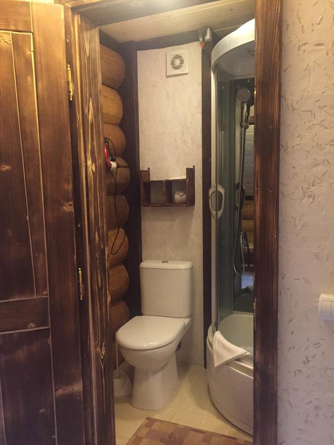 ホテルRoksolana イズキ エクステリア 写真