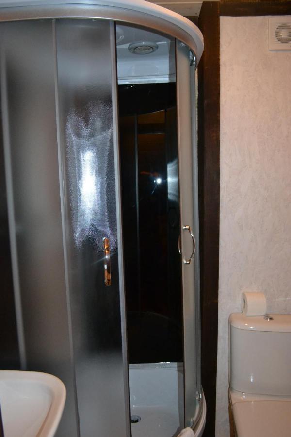 ホテルRoksolana イズキ エクステリア 写真